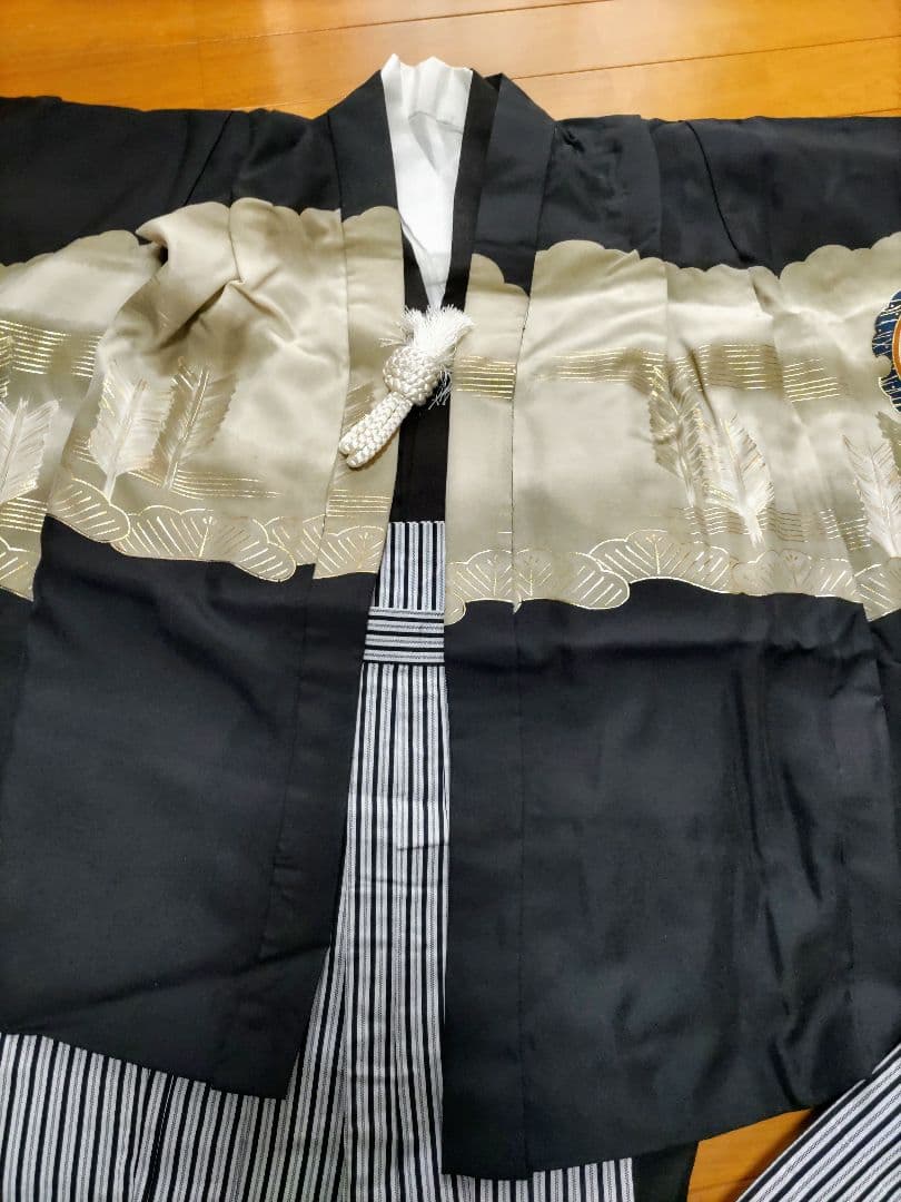 七五三 子供用 着物 黒と白のストライプ