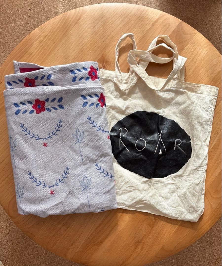 【美品】ROAR ベビーラップ　サイズ5