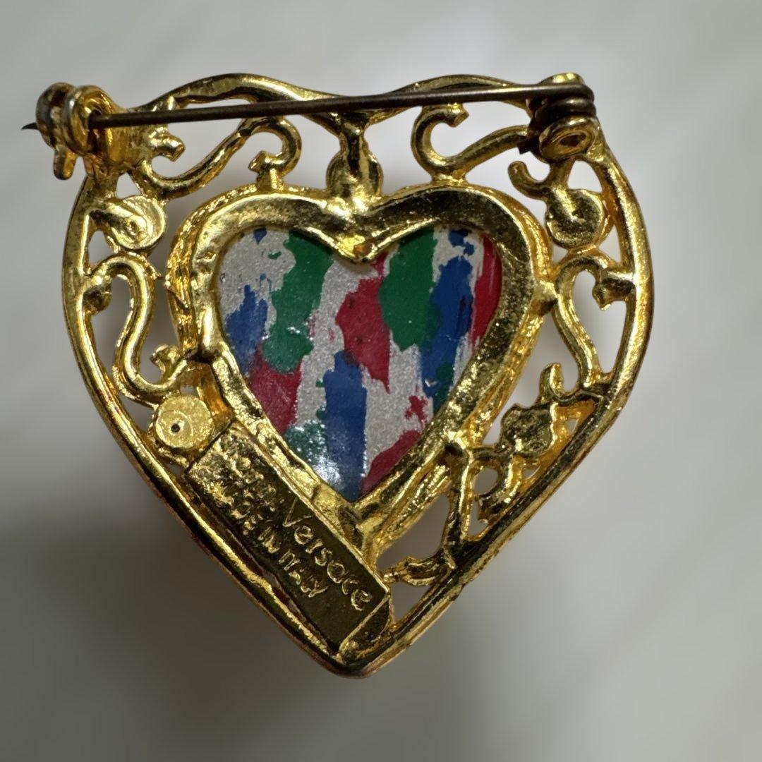 T*！様 美品　希少　レア　ジャンニ　ヴェルサーチ　ブローチ　ハート　ヴィンテー