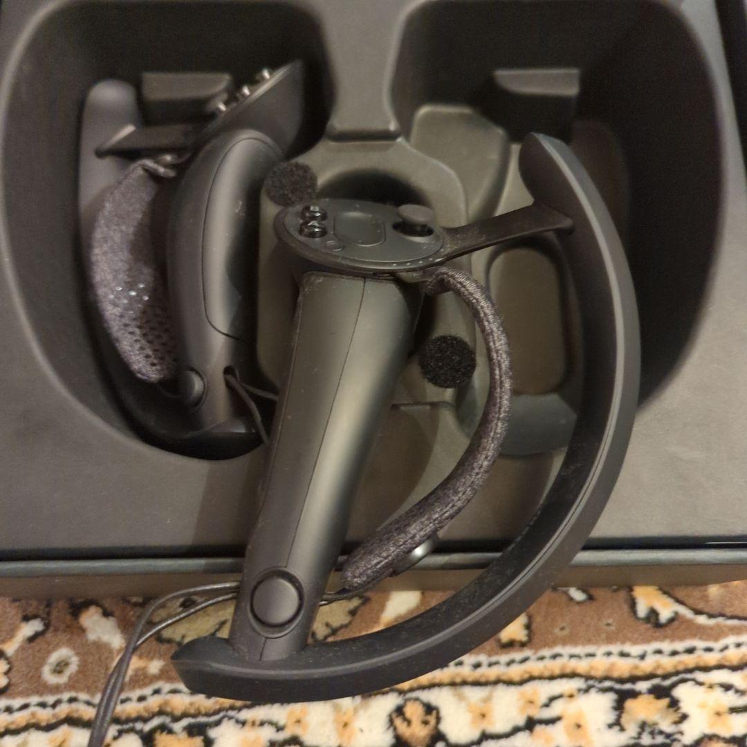 Valve Index Knuckles VR コントローラー Steam