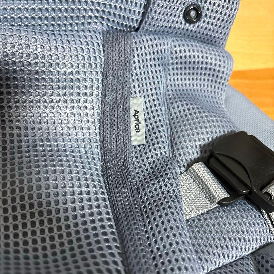 【極美品】アップリカ 抱っこ紐 ラクリス Laclis グレー