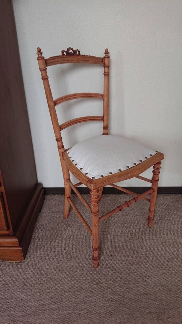 フランス　アンティークリボンチェア