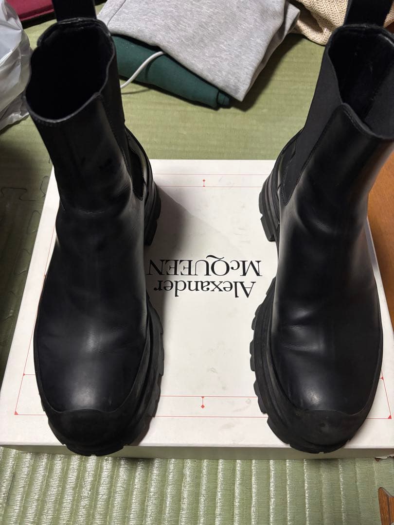 Alexander McQueen ブラック サイドゴアブーツ