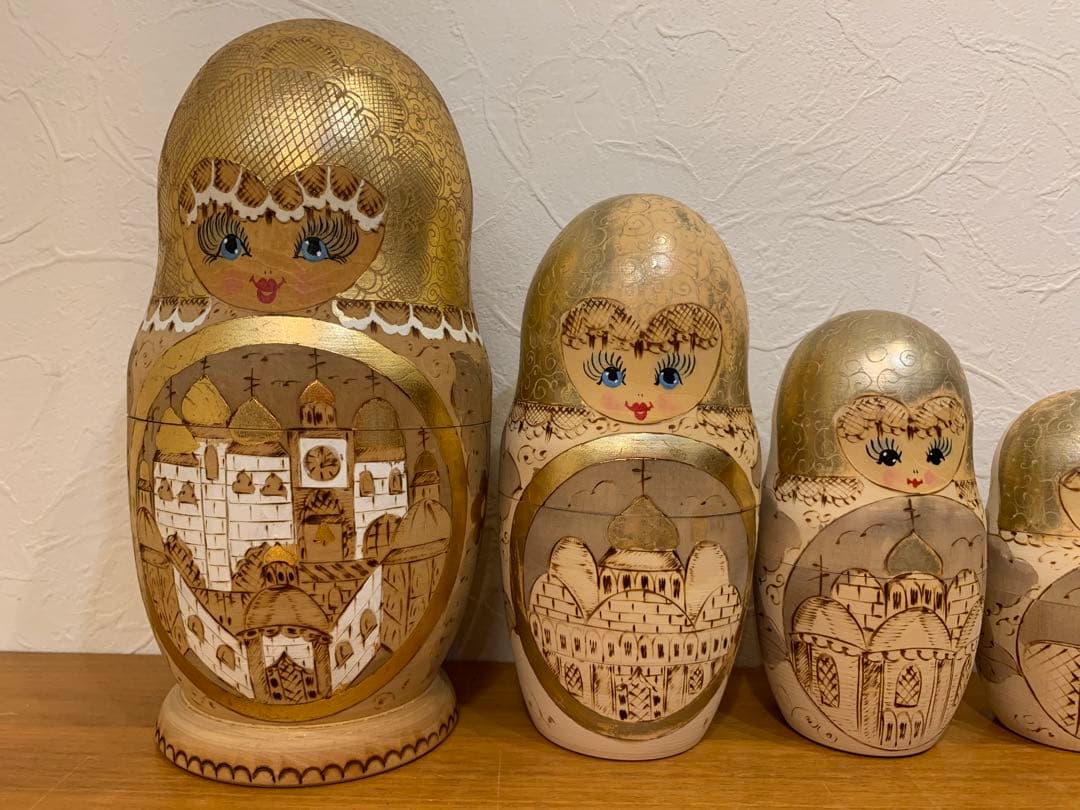 k0817-03★マトリョーシカ 金色彩色 工芸品 ロシア