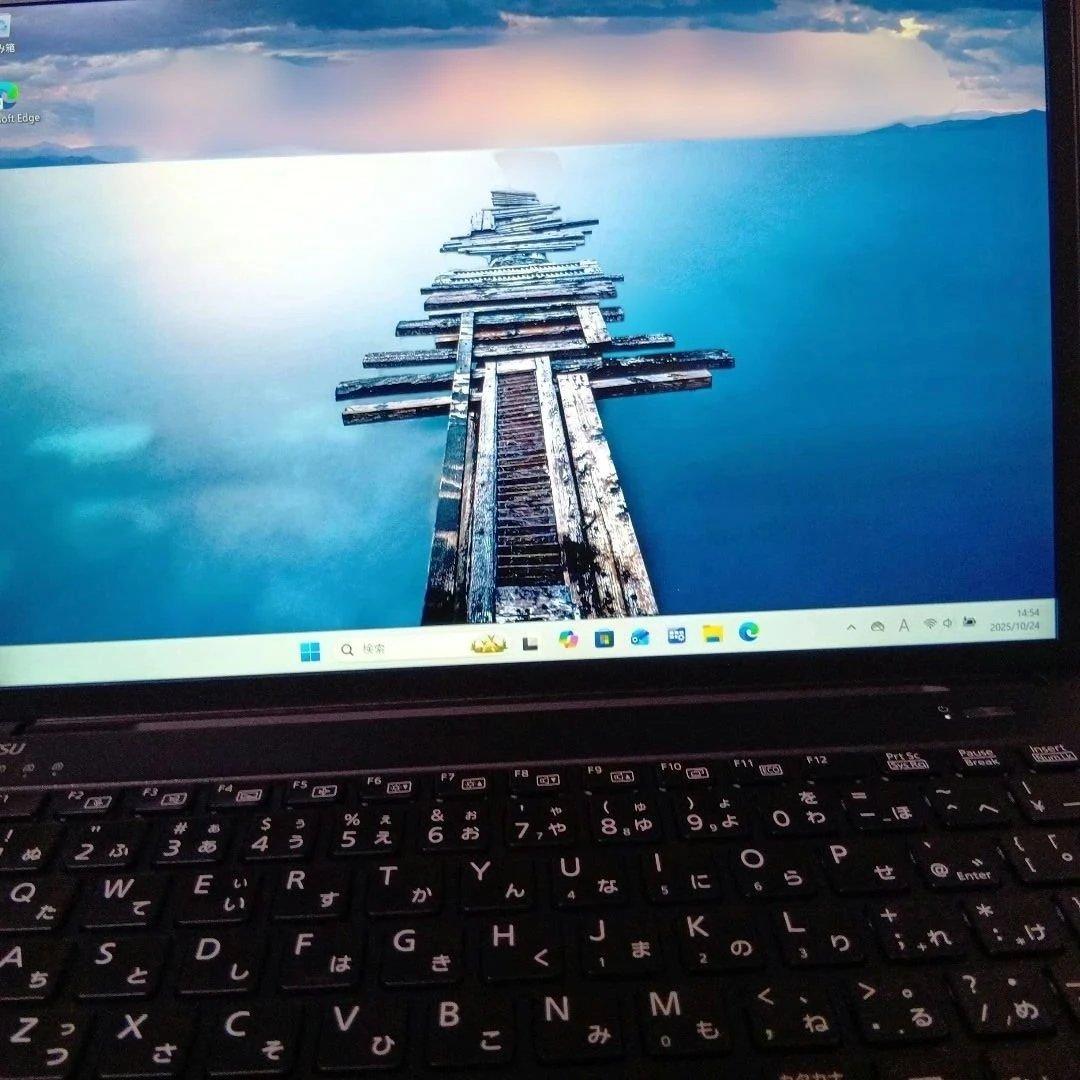 J④富士通　ＦＭＶＵ600N4　U9313/M