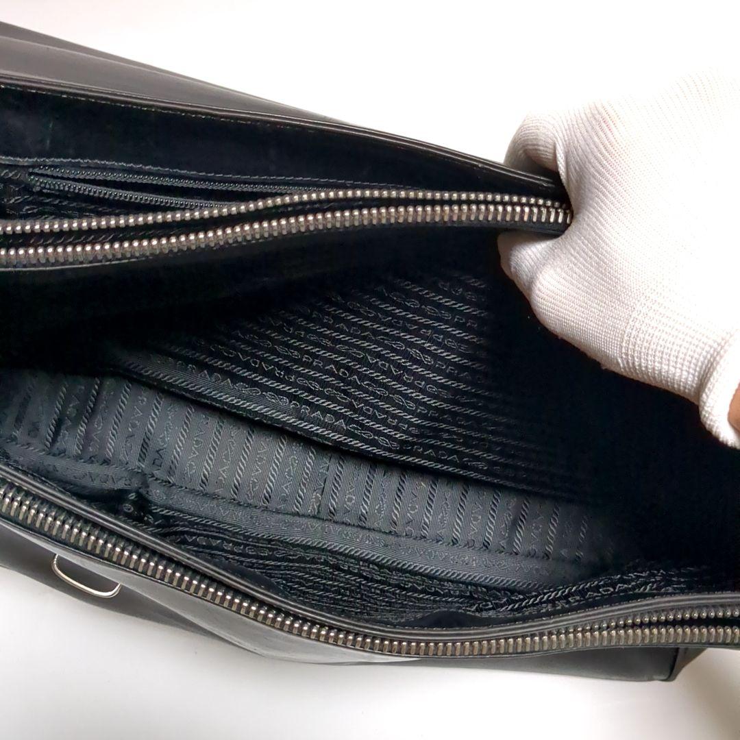 ✨PRADA✨ブリーフケース レザー ブラック 2室 ロゴ