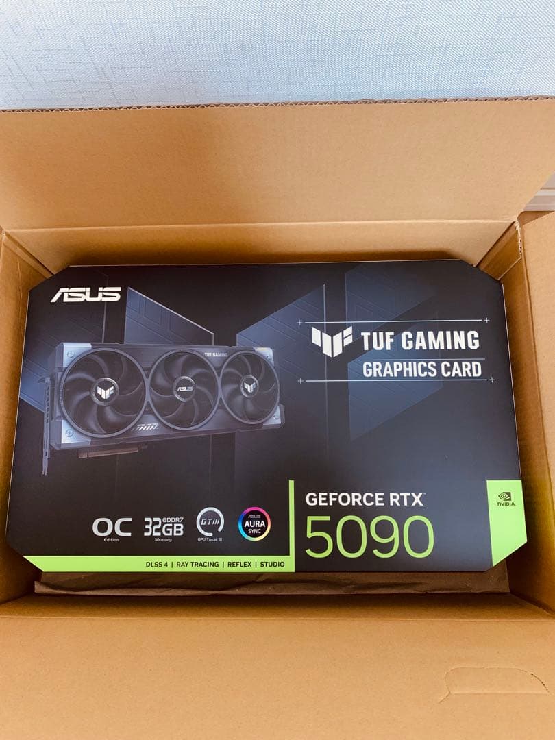 グラフィックボード・グラボ・ビデオカード ASUS TUF GAMING GEFORCE RTX 5090 OC 32GB