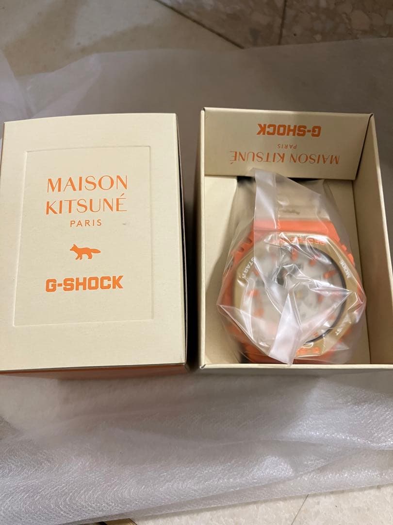 G-SHOCK MAISON KITSUNE GA-2110 WATCH 腕時計