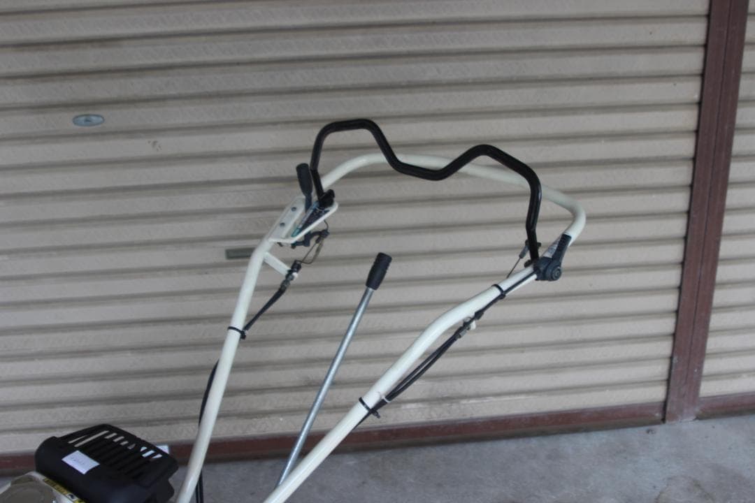 管理機・耕運機　ヤンマー　チビポチ　TB3　ハウス作業　女性にも　A6007