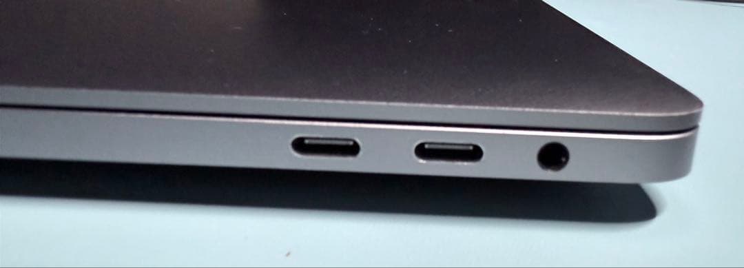 【美品】MacBook Pro 16 2019 スペースグレー USキーボード