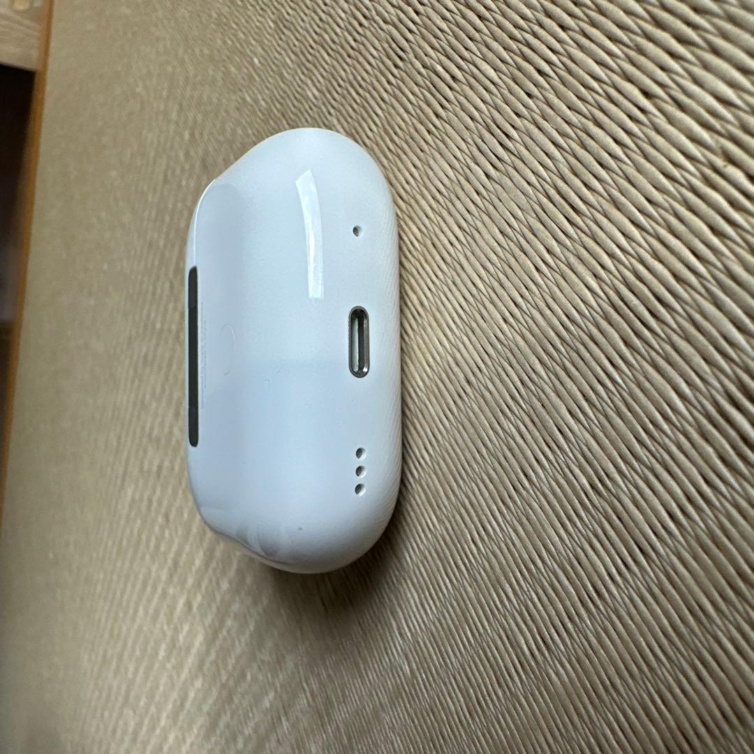 AirPods Pro 第2世代　Lightning
