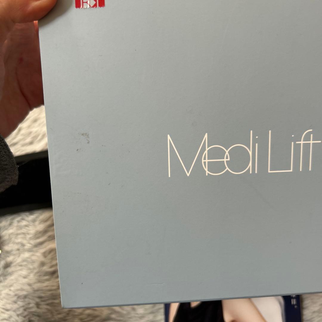 YA-MAN ヤーマン Medi Lift Plus 美顔器