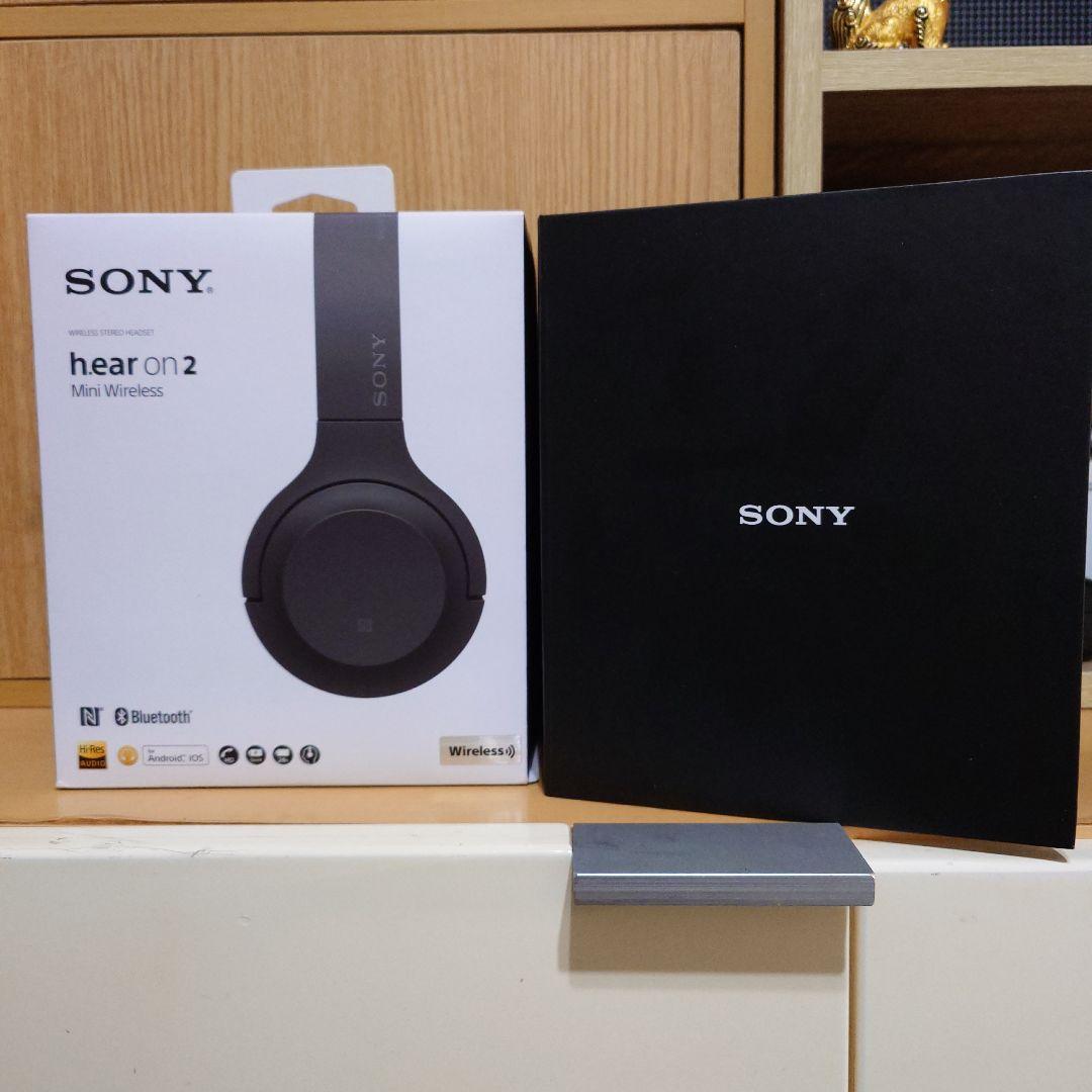 SONYヘッドホン　hear on 2