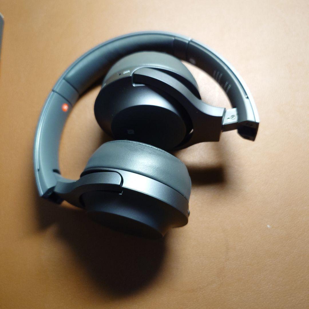 SONYヘッドホン　hear on 2