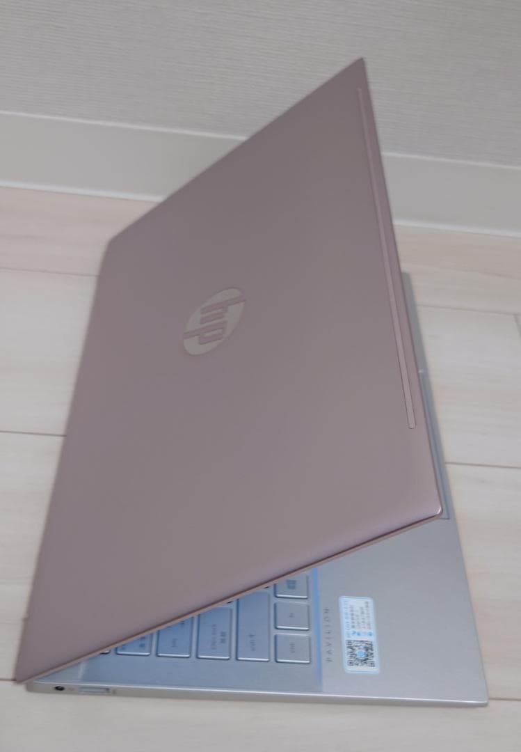 HP Pavilion 14-dv0004TU（カラー：SAKURA）