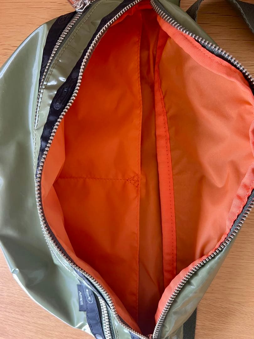 Ameri ×レスポートサック コラボ ブラック ボディバッグ・ウエストポーチ