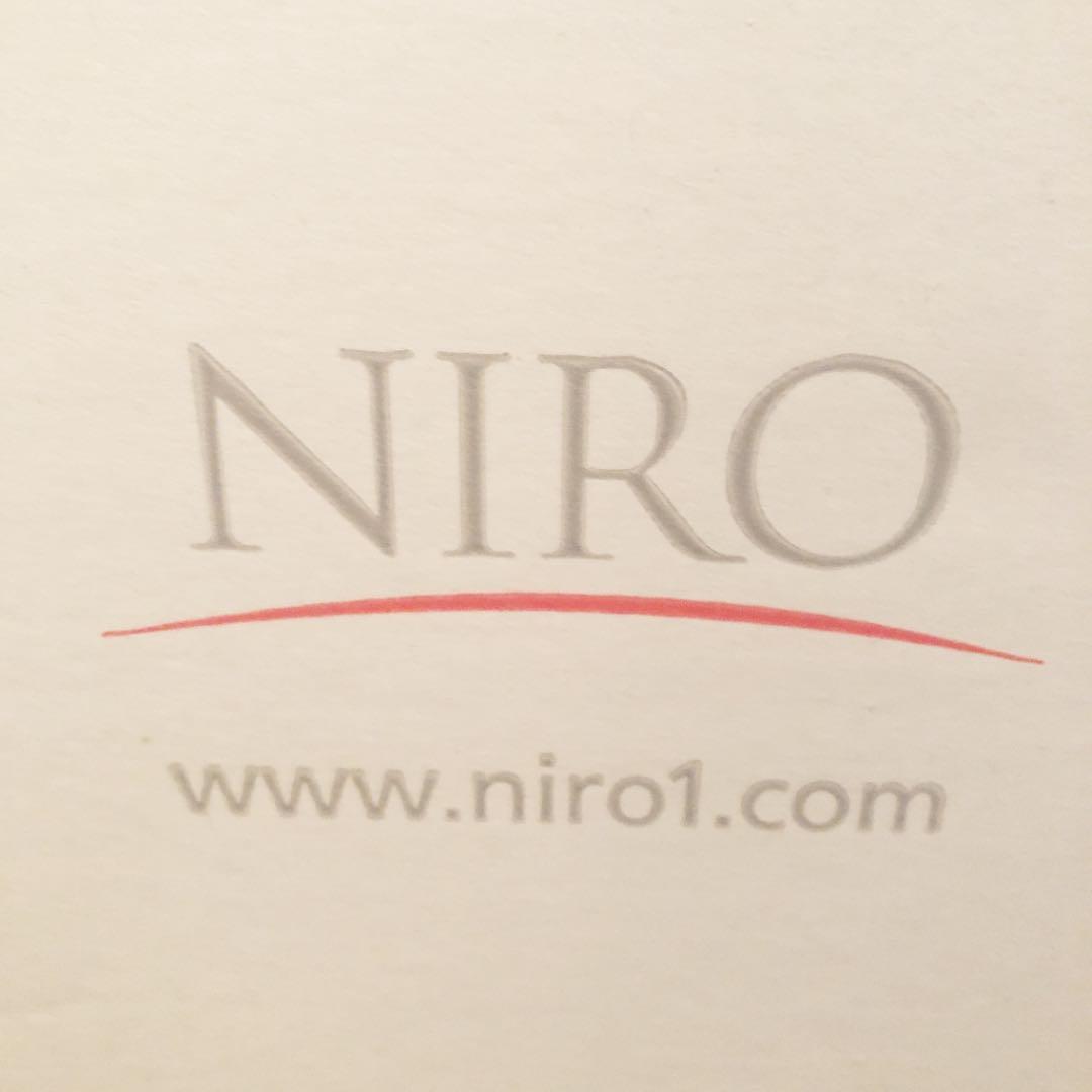 NIRO Q: ホワイト ハイビジョンTV用5.1Chスピーカー