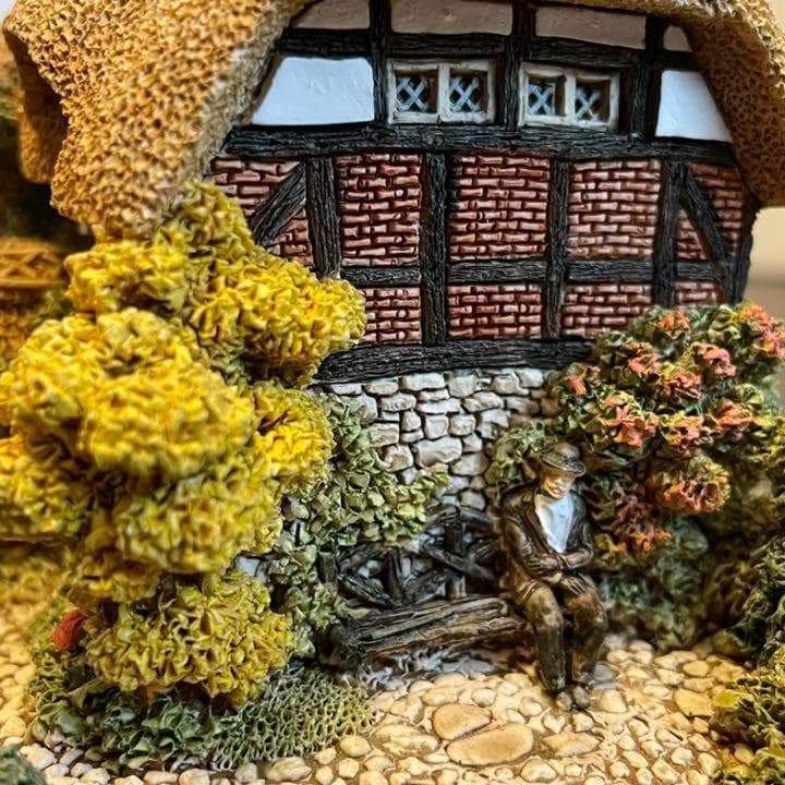 【レア!】Lilliput Lane/HONEYSUCKLE COTTAGE