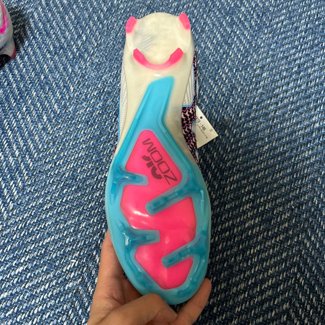 NIKE Zoomマーキュリアル ヴェイパー15エリート FG FG