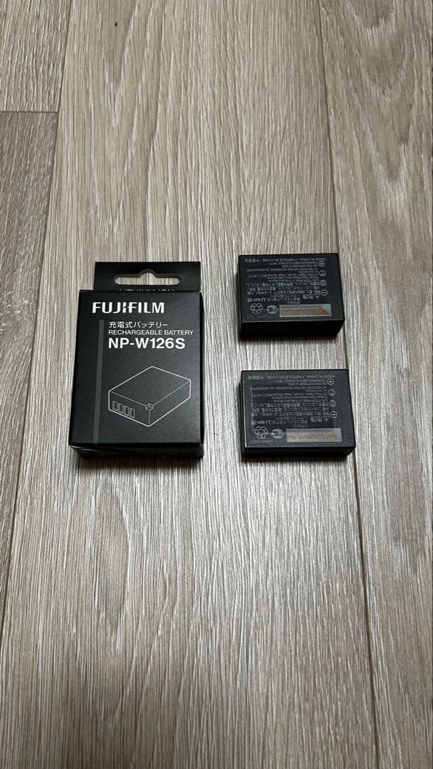【美品】Fujifilm X-T3 本体 + バッテリー2個