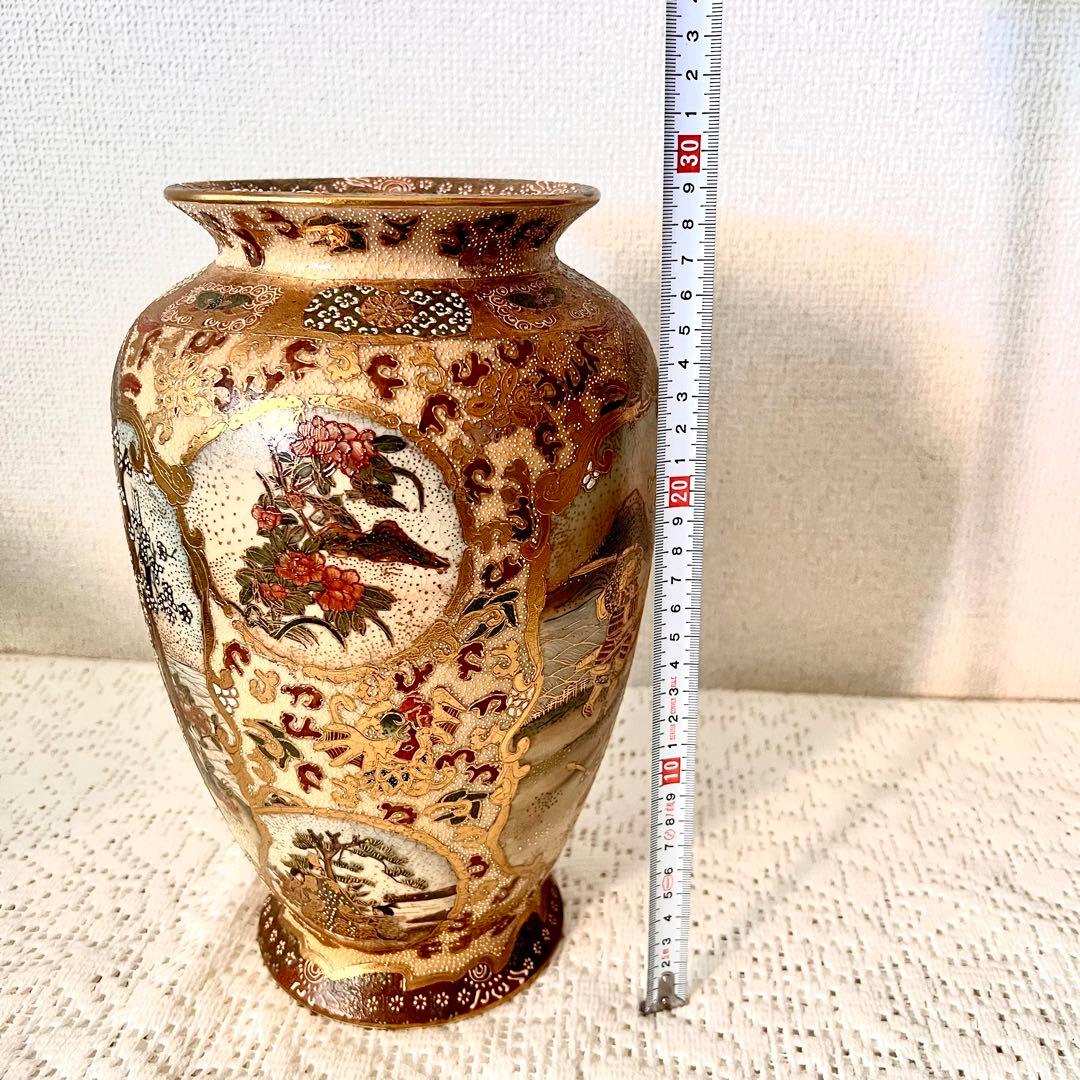 薩摩焼将軍桜圖壺　　壺　花瓶