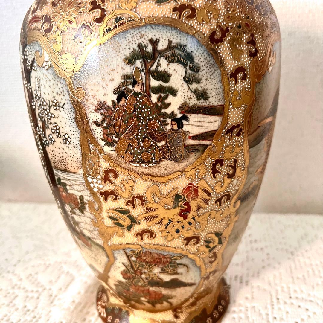 薩摩焼将軍桜圖壺　　壺　花瓶