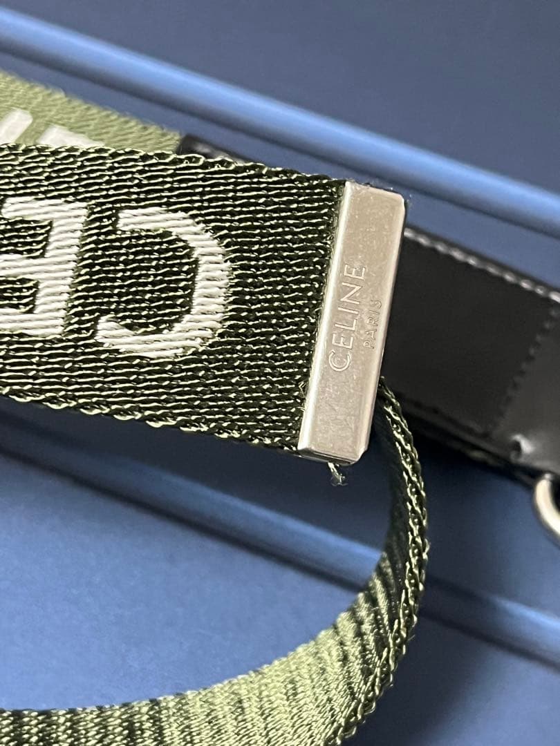 aiku セリーヌ ロゴ リング ベルト オリーブ