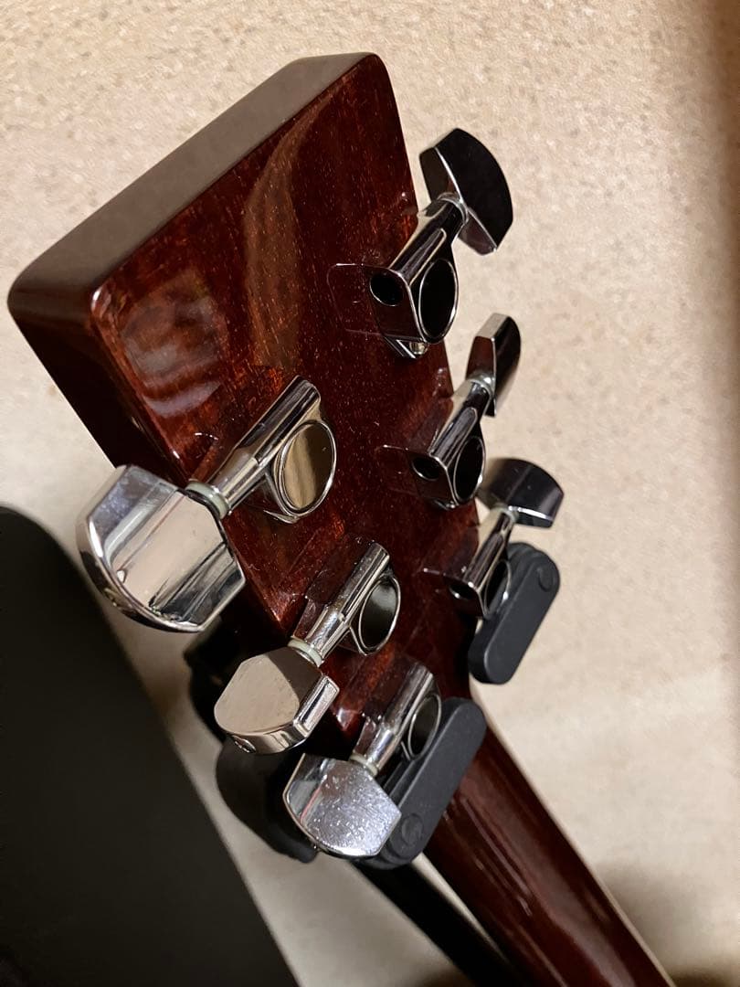 名器S.yairi YD-75オール単板、新品のハードケース付き　D18モデル