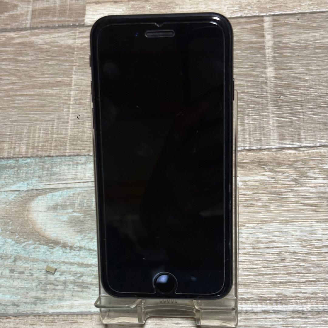 iPhone SE2 256GB（ブラック)