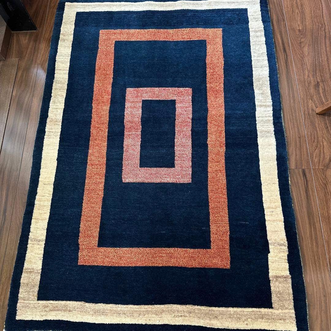 ペルシャ絨毯　リズギャッベ