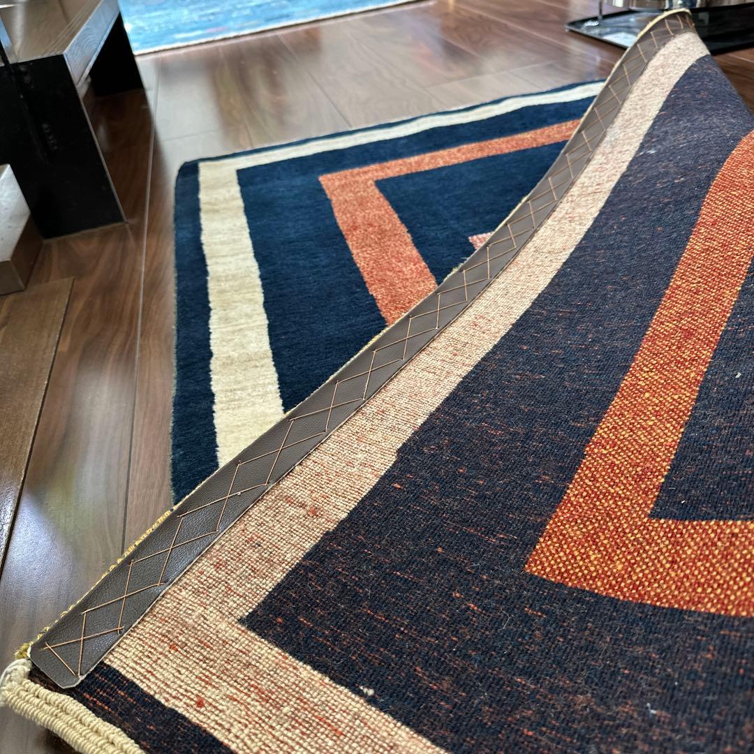 ペルシャ絨毯　リズギャッベ