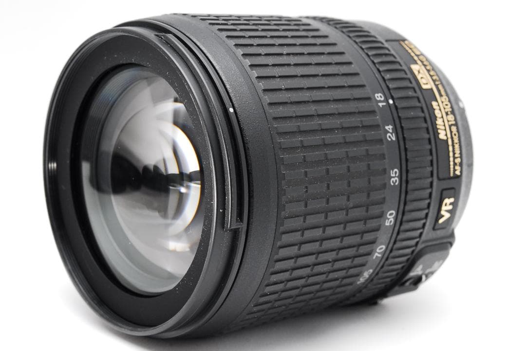 Nikon ニコン AF-S 18-105mm f3.5-5.6G VR 中望遠