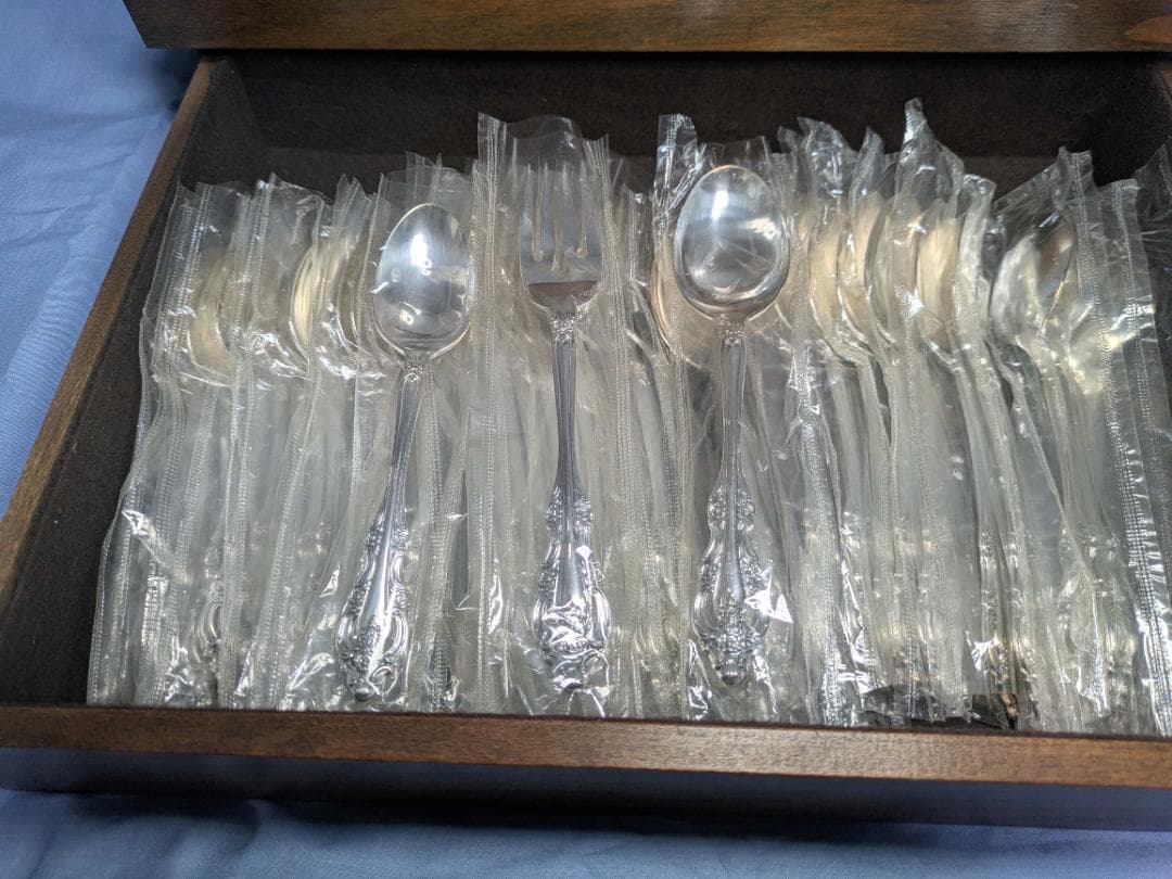 ステンレス 銀メッキ カトラリーセット 木製収納ケース付き