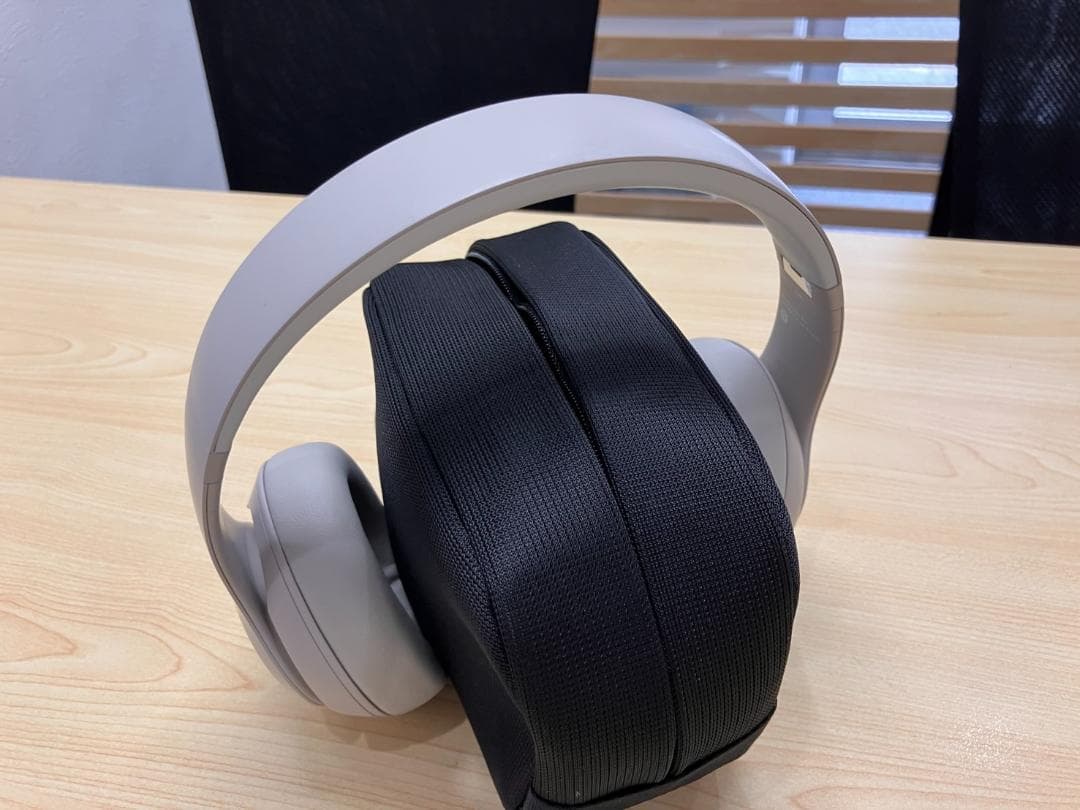 値下げ！！超美品！！Beats studio pro　サンドストーン