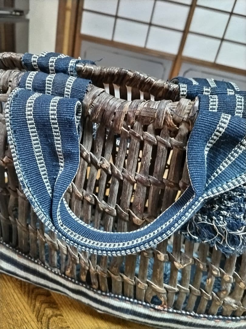 骨董山葡萄かごバッグ