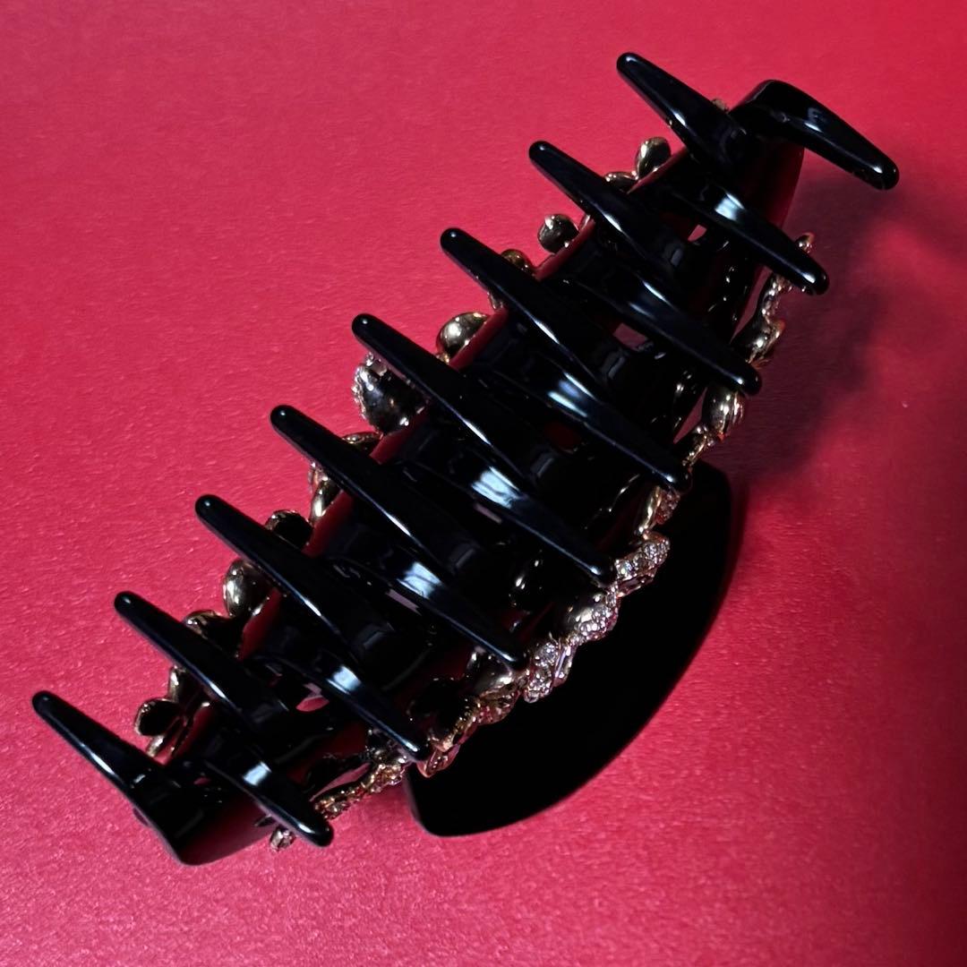 SWAROVSKI ヘアクリップ フラワーモチーフ ラインストーン パヴェ