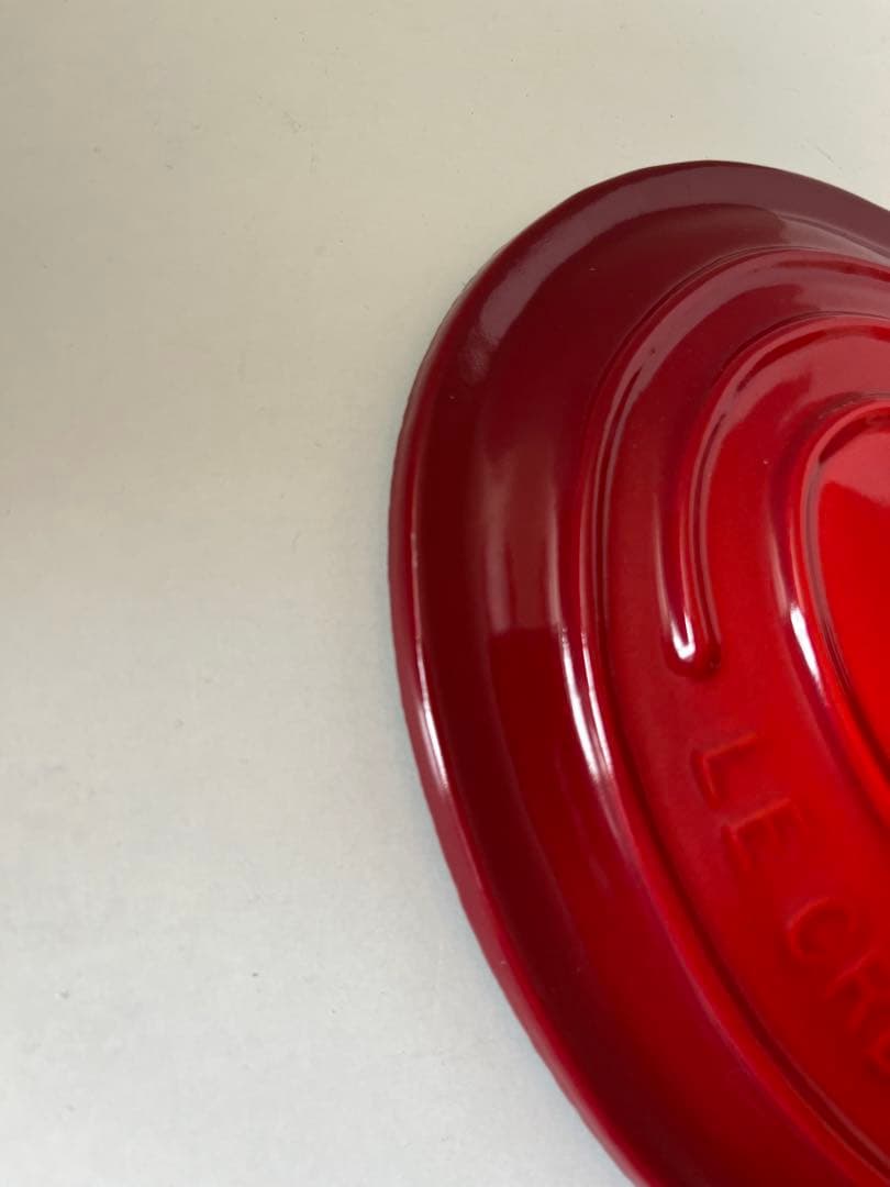 ルクルーゼ　ココットダムール　② チェリーレッド