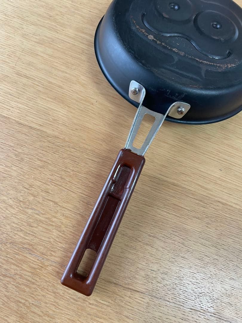 バムとケロ　ケロちゃん顔デザイン フライパン 直径約16.5cm