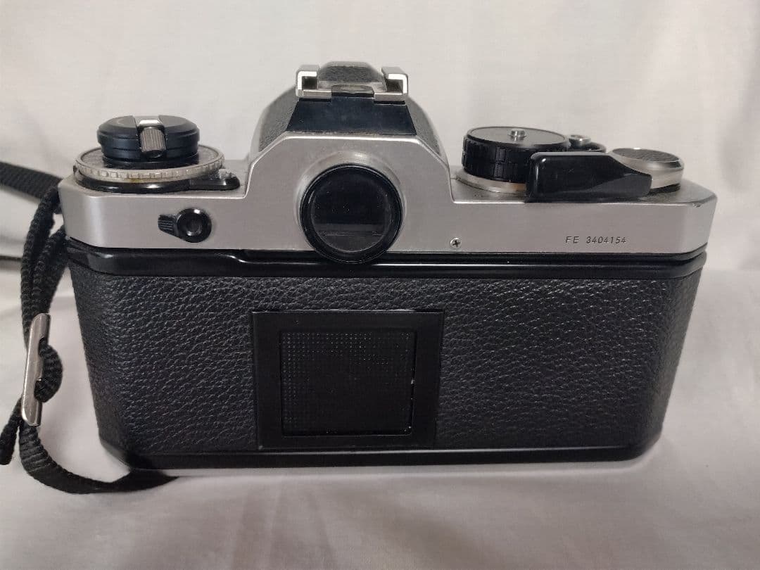 Nikon 一眼レフカメラFE 50mm レンズ　35mm広角レンズ付き