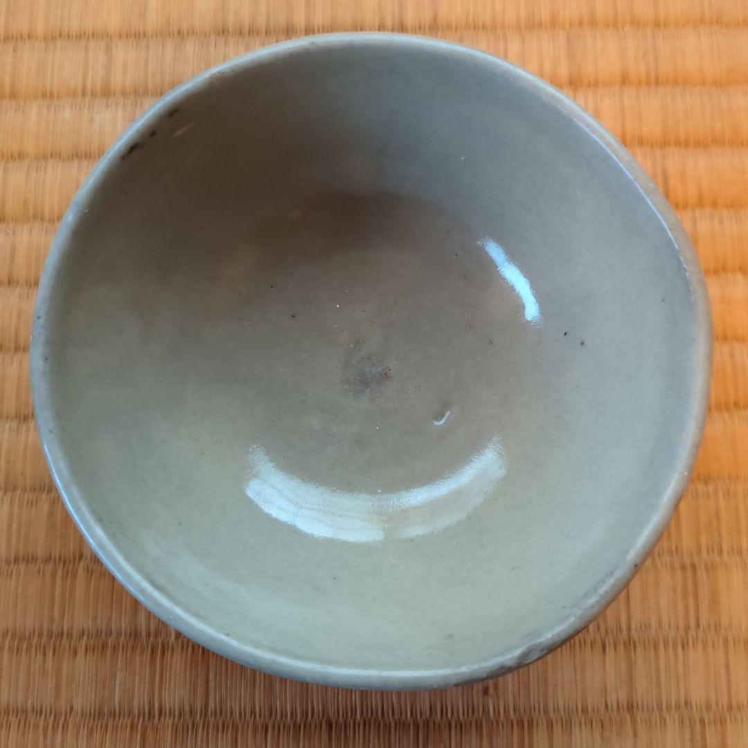 灰色の花模様 陶器ボウル　おわん　直径約10cm初期伊万里　骨董　古美術