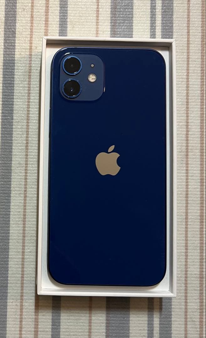 iPhone 12 64GB ブルー