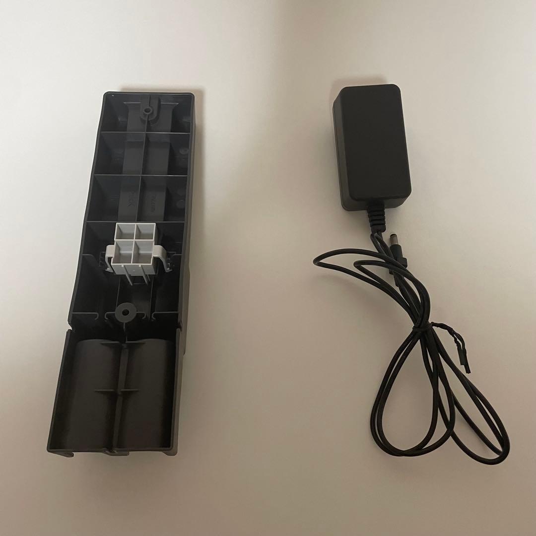 Panasonic　コードレススティック掃除機　MC-PBP101J