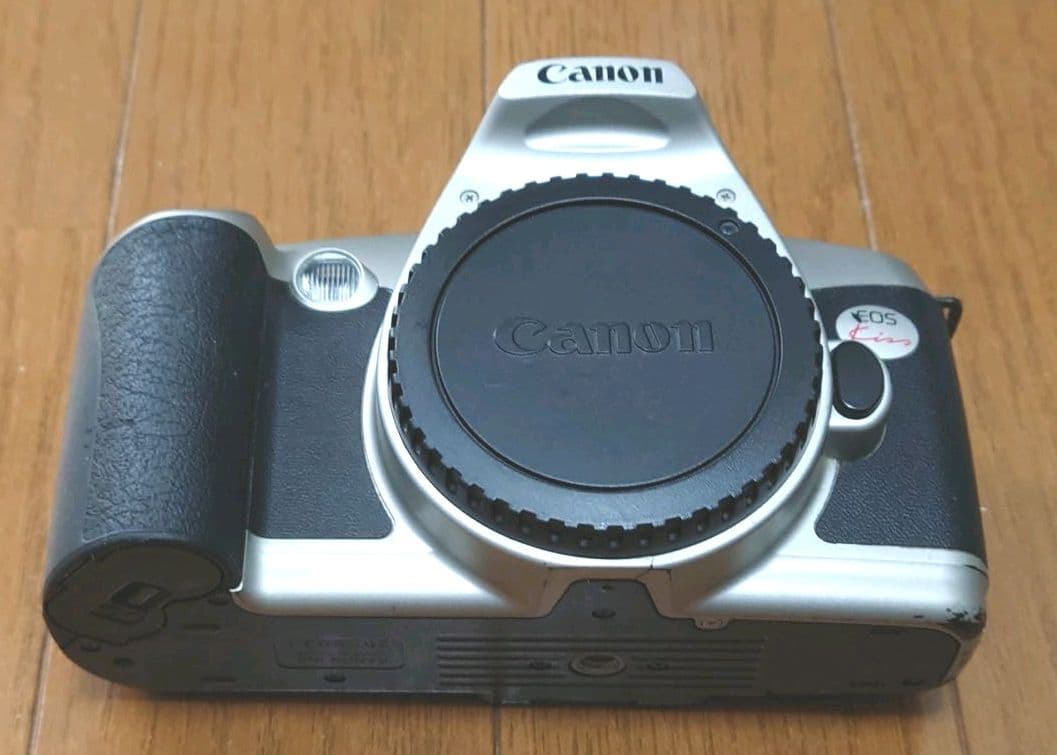 ☆美品☆キヤノン Canon NEW EOS Kiss 一眼レフ＆レンズセット