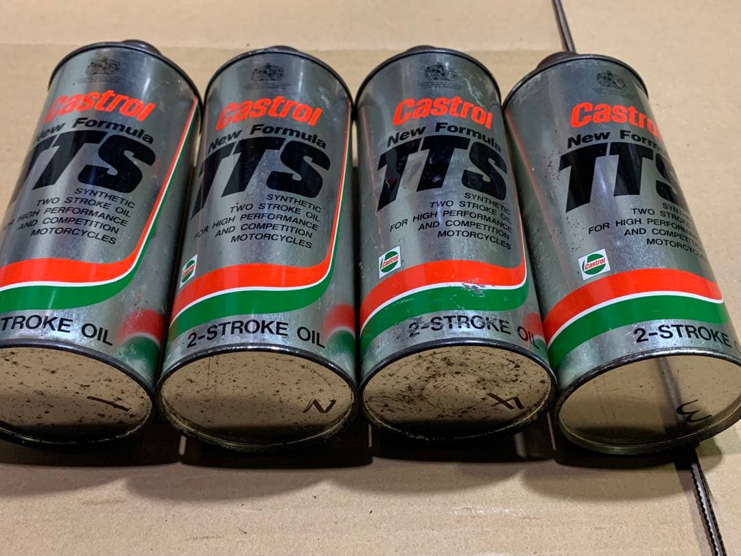 カストロール　2サイクルエンジンオイル　TTS 500mℓ缶x4本セット