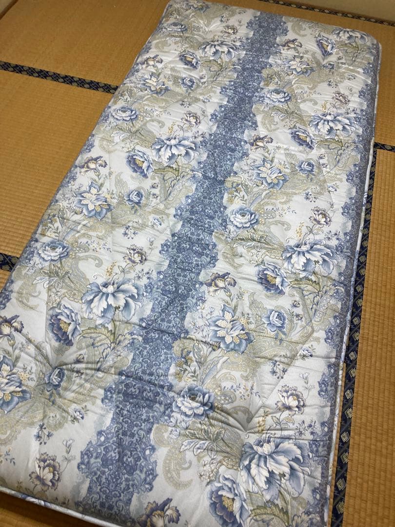 敷き布団　シングル　100×210