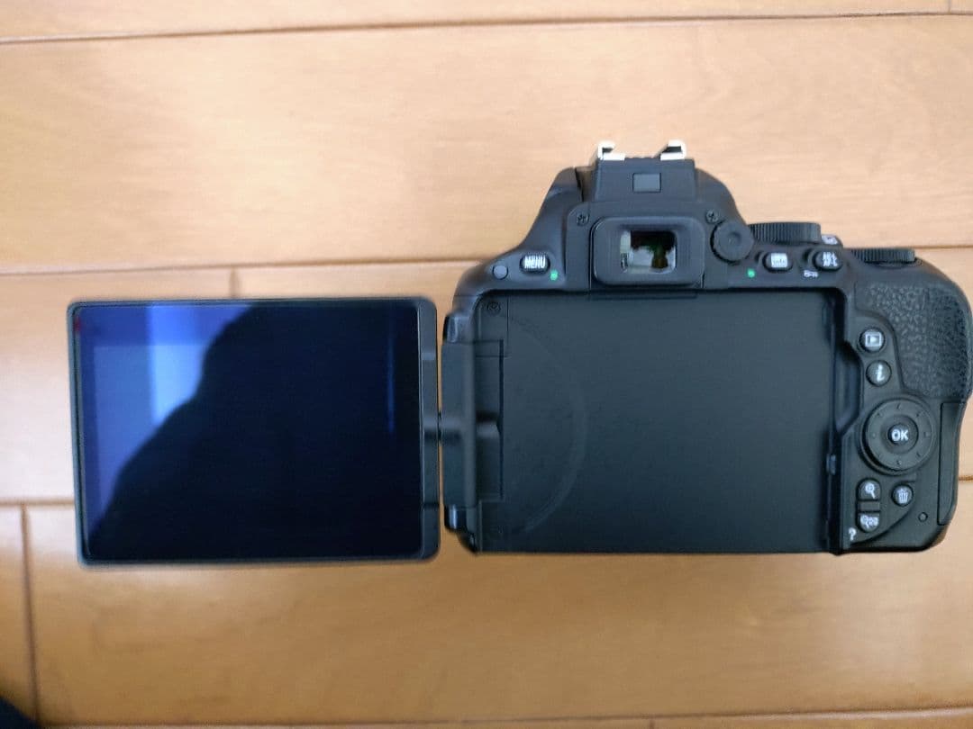 【ジャンク】Nikon D5500 デジタル一眼レフカメラ ボディ 付属品あり