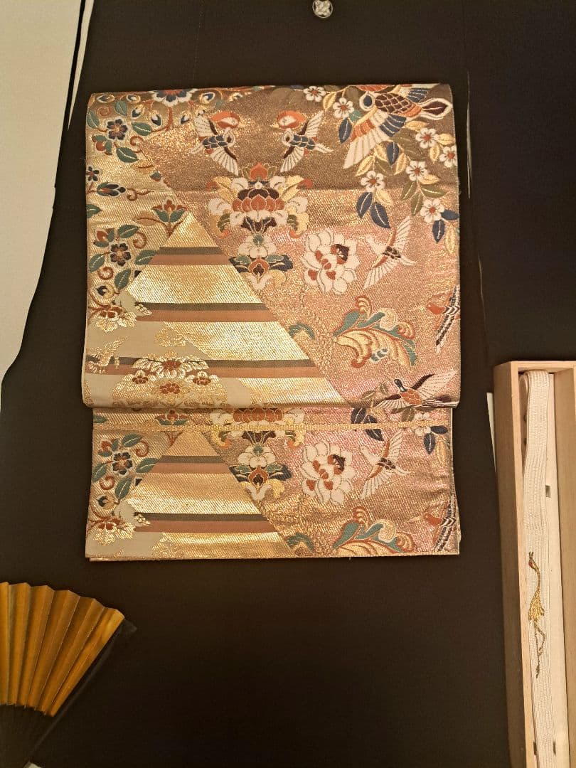 美品❇️豪華黒留袖　手描友禅　暈し染め 金彩刺繍 　　総フルセット