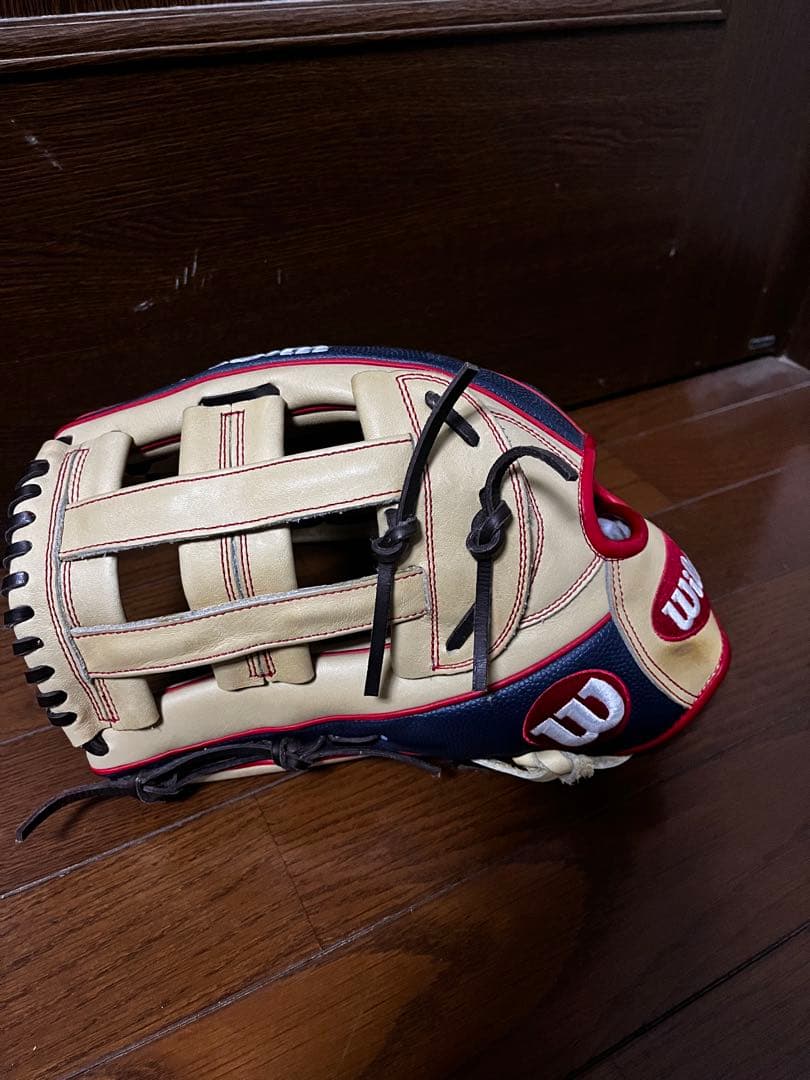 野球グローブ　Wilson ウィルソン　軟式　外野用グラブ　左投げ　サウスポー