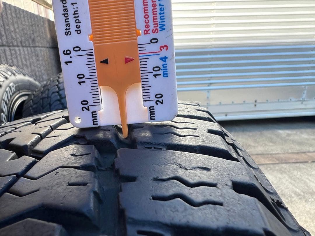 あ*)様 マッドスター ラジアル A/T 195/65R15 タイヤ4本　ホイー