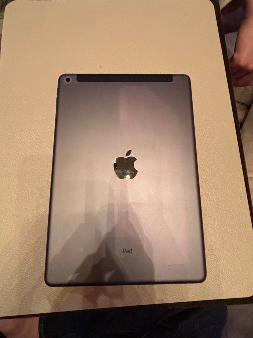 iPad本体 iPad7 32GB